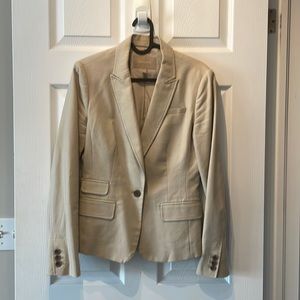 See next listing for matching pant. Banana Republic blazer. Beautiful detailing